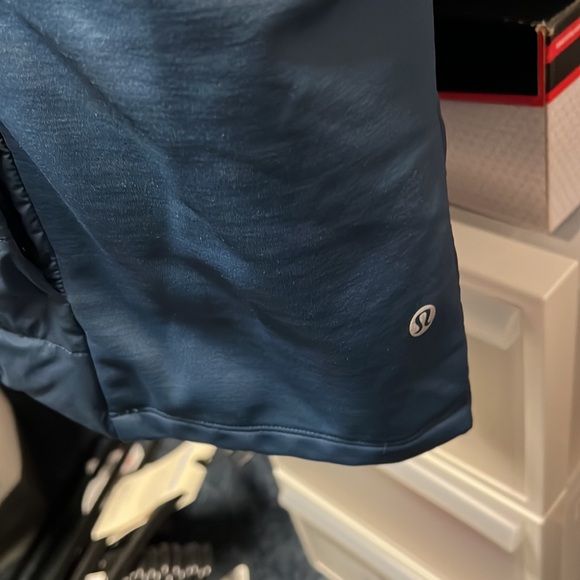 Lululemon down for it all vest - Picture 3 of 3